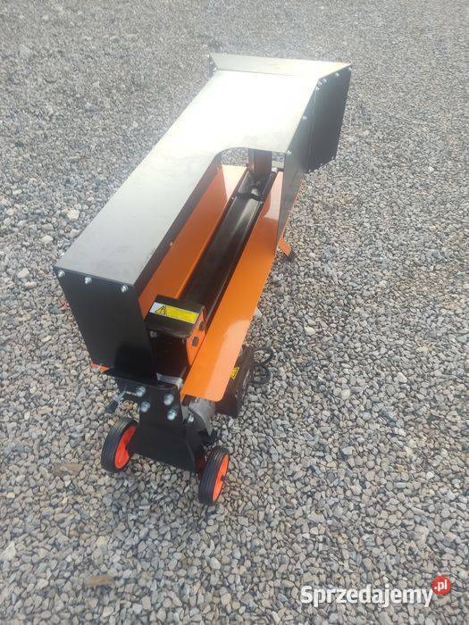 Nowy rębak do drzewa elektryczny do klocków sprzedam