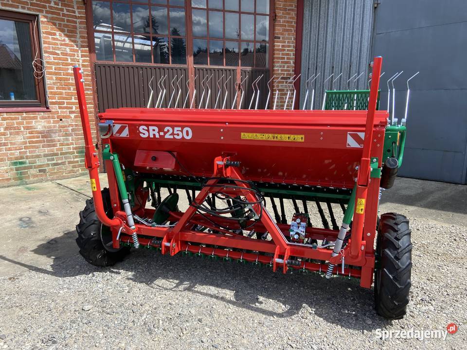 Siewnik Zbożowy AGROMASZ SR 250 25m 27m 30m Radomsko sprzedam