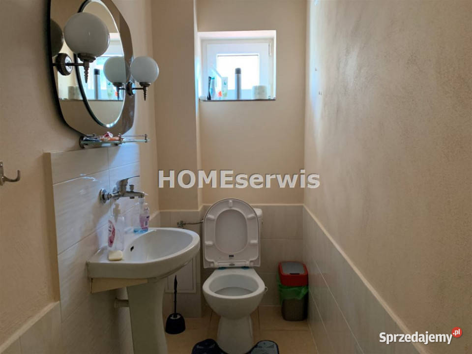 Dom wolnostojący 270m2 Ostrowiec Świętokrzyski sprzedam