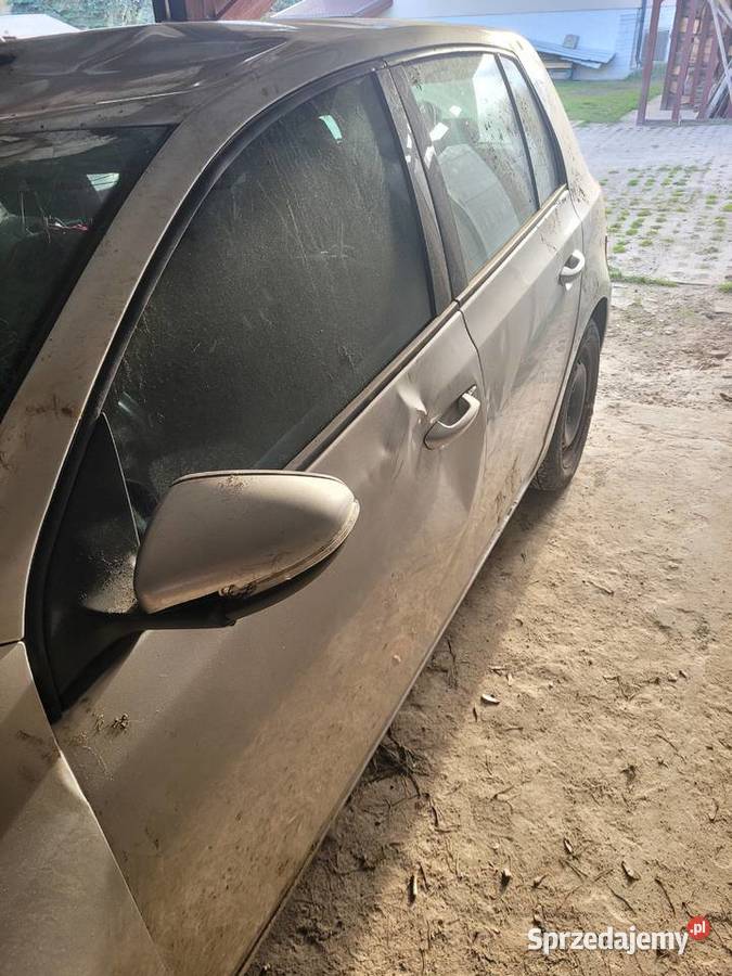 Golf 6 uszkodzony 16l wielofunkcyjna kierownica Resko sprzedam