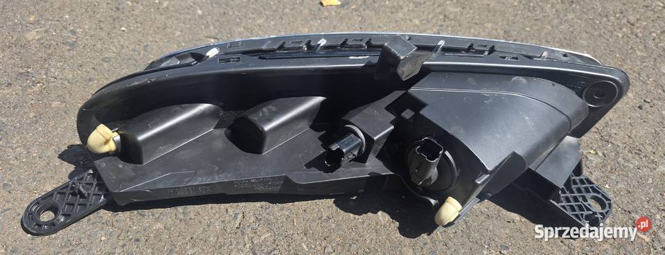Lampa przednia prawa przód CITROEN C3 III wielkopolskie Stęszew