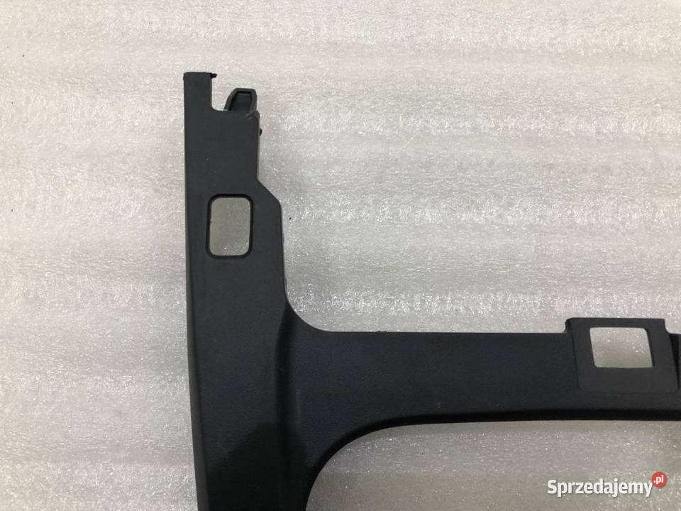PANEL RAMKA KONSOLI 682602348R DACIA DUSTER I osobowe Panele sterowania, przełączniki sprzedam