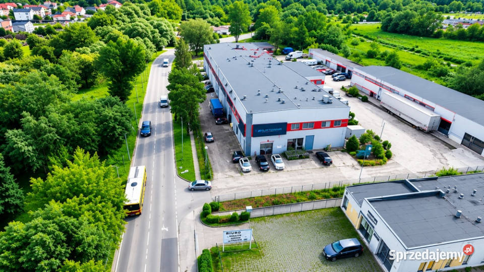 Hala magazyn biura i plac do wynajęcia Janów woj