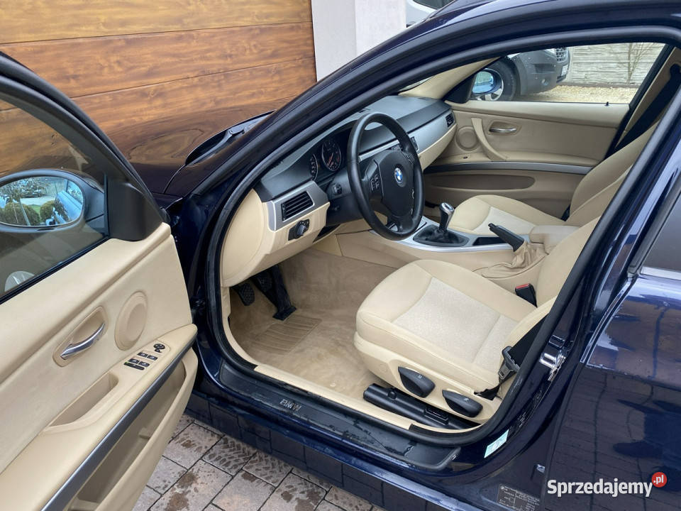 BMW 318 08r 20 benzyna klimatronik podg fotele ABS sprzedam