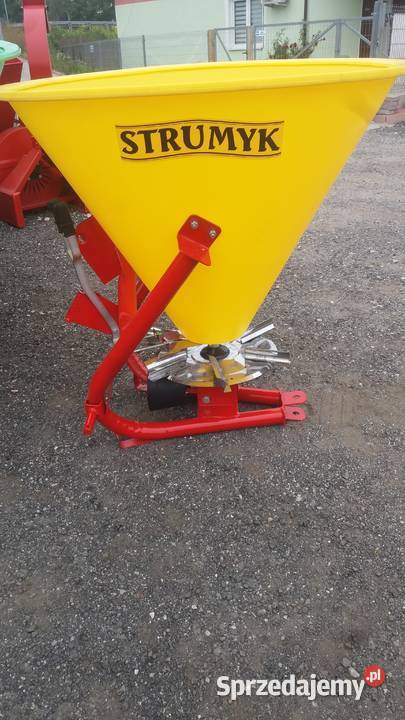 Rozsiewacz nawozów STRUMYK lejek plastikowy lubelskie Ryki