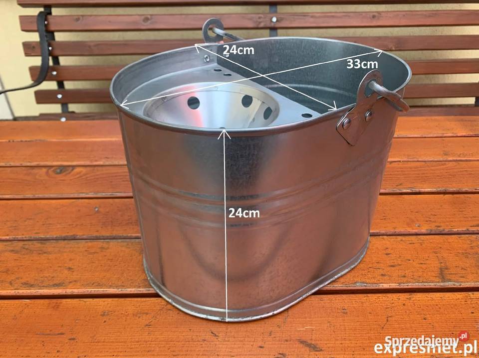 Wiadro metalowe malowane osłonka na kwiaty małopolskie Rzeszotary