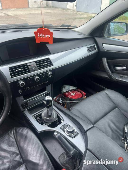 Cześć do BMW e60 E61 przedlift polifta Seria 5 małopolskie Oświęcim