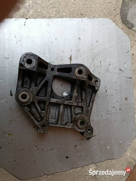 Łapa sprężarki klimatyzacji Mazda 6 R2AA15810 osobowe Lublin