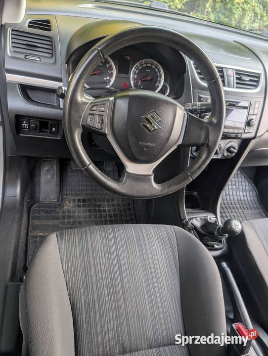 Suzuki Swift 2013 polift Salon Polska nieuszkodzony Wrocław sprzedam