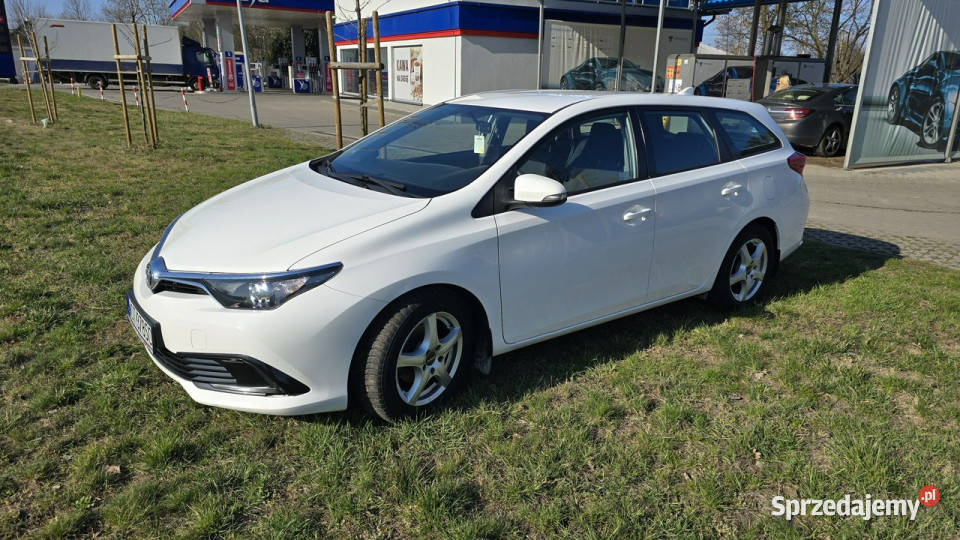 Toyota Auris II 2012 Karczew