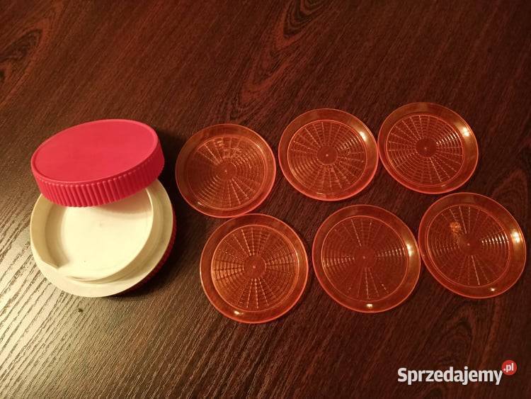 Podstawki pod szklanki okres PRL Pleszew