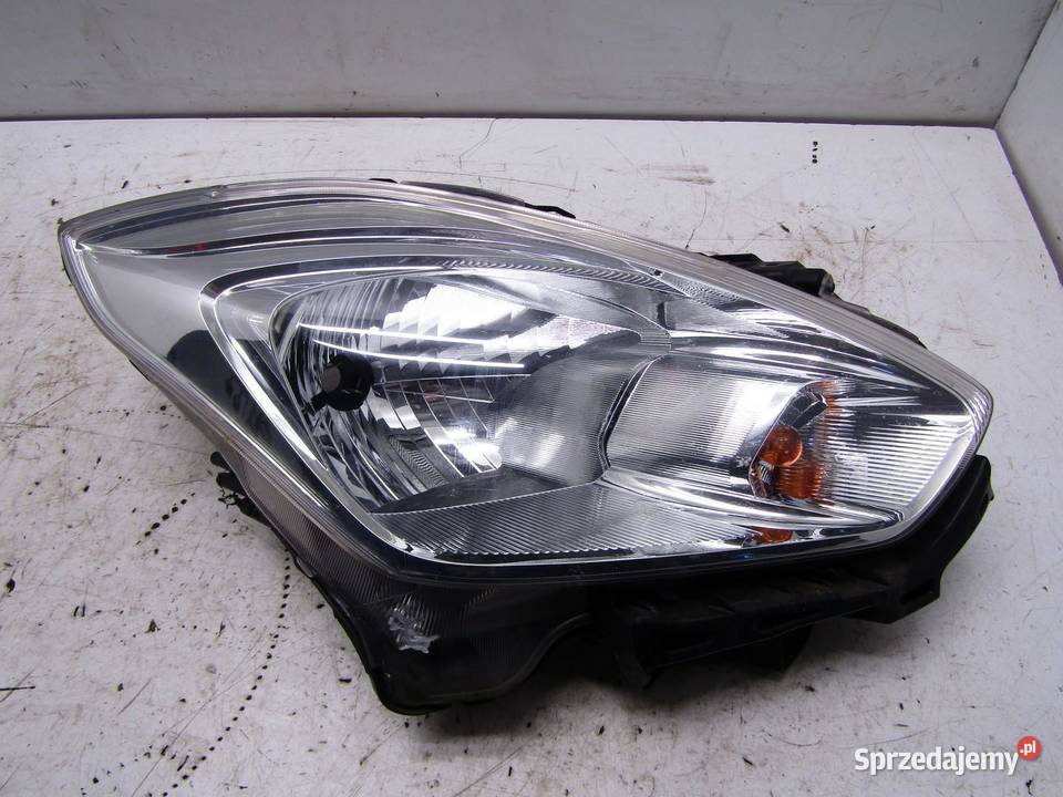 LAMPA PRZEDNIA PRAWY PRZÓD SUZUKI SWIFT VI MK8