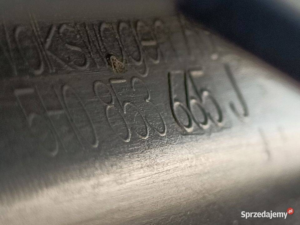 VW GOLF VIII KRATKA ZDERZAKA LEWY PRZÓD