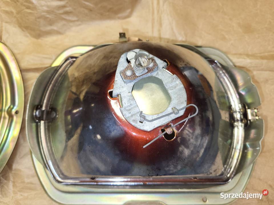 Wartburg 353 Nowe reflektory przednie para 1 sza osobowe Piaseczno