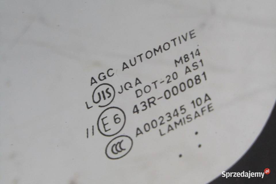 SZYBA CZOŁOWA PRZEDNIA PRZÓD MITSUBISHI