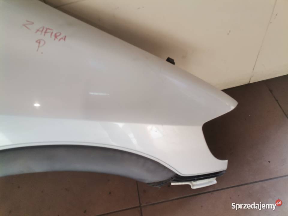 OPEL ZAFIRA A BŁOTNIK PRAWY PRZEDNI PRZÓD Z157 osobowe Nowy Sącz