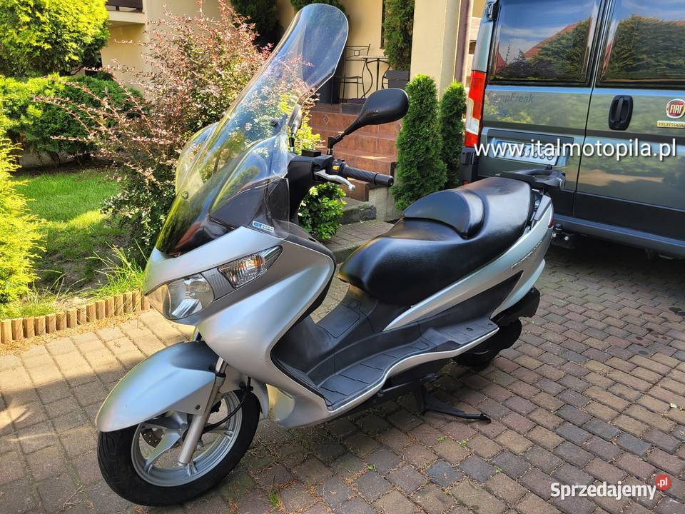 SUZUKI BURGMAN 200i 07 r italmotopila pas napędowy Piła sprzedam