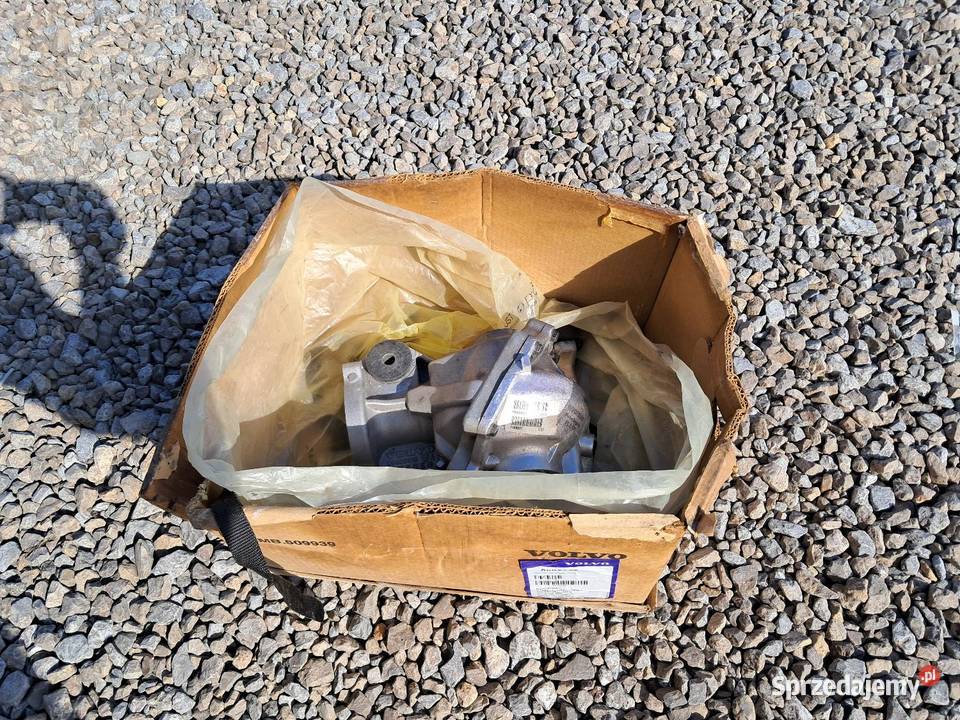8602625 Oryginalny most tylni Volvo VXC 70 tylny sprzedam