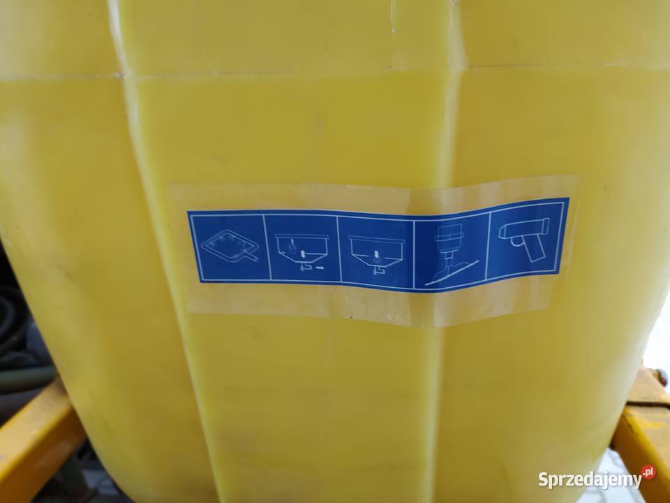 Opryskiwacz Zawieszany Dubex D8 27m 1200l sprzedam