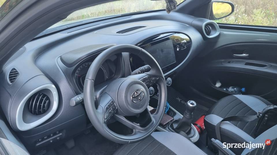 SPRZEDAM TOYOTA AYGO X