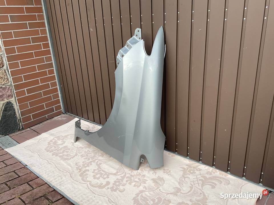 BŁOTNIK LEWY TOYOTA AURIS II E18 osobowe Błotniki Pleszew