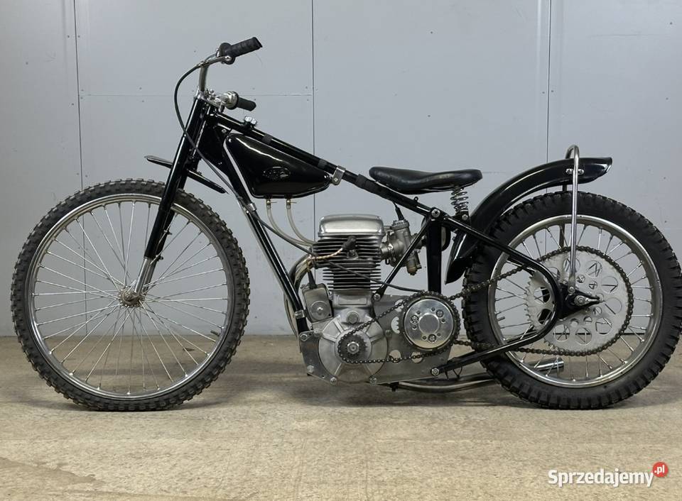 Jawa żużlowa renowacji