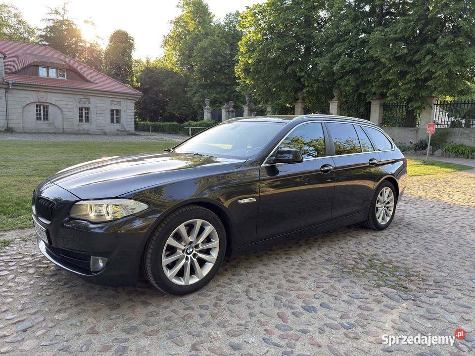 BMW Seria 5 F11 2013 520D 184 automat Rok produkcji 2013 Śrem