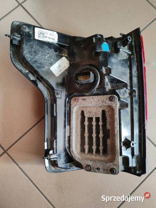 LAMPA FORD F150 TYŁ PRAWA KL13B504CA Zielęcice sprzedam