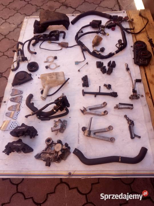 Części do Hondy CBR 600 F3 F4 900RR Fire Blade Kielce