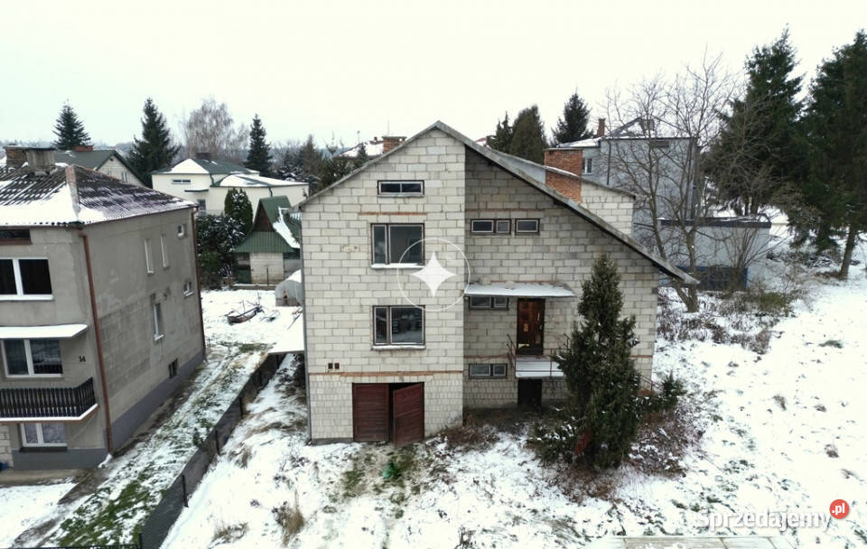 Duży dom do adaptacji w centrum Szczebrzeszyna
