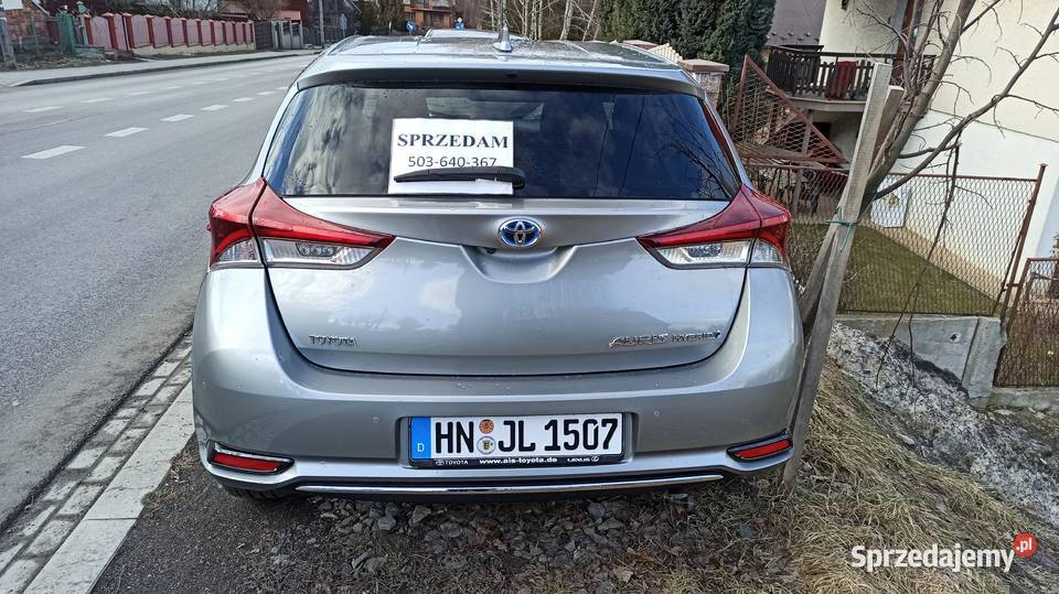 Toyota Auris Hybrid Prestige poduszka powietrzna Tymbark