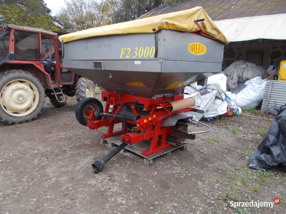 Rozsiewacz nawozu wapna Bredal F2 3000 amazone Rolnictwo Karasiewo sprzedam