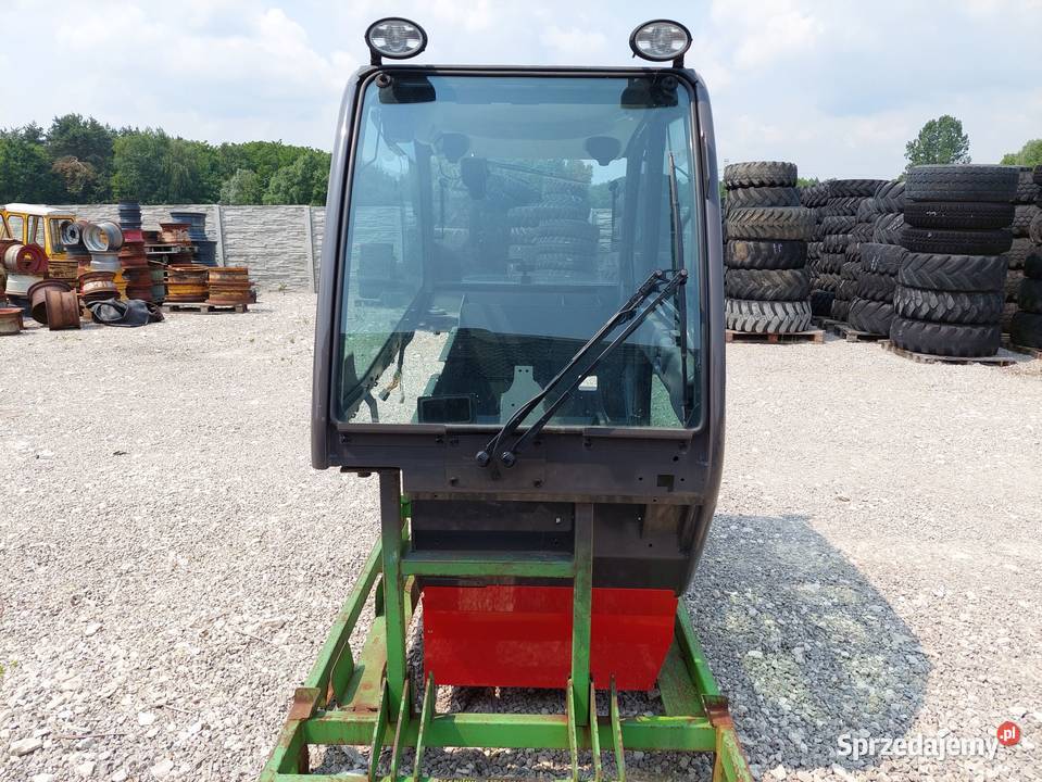 Kabina Manitou MLT 735 634 Cabine ARM 71077 Pozostałe Kielce sprzedam