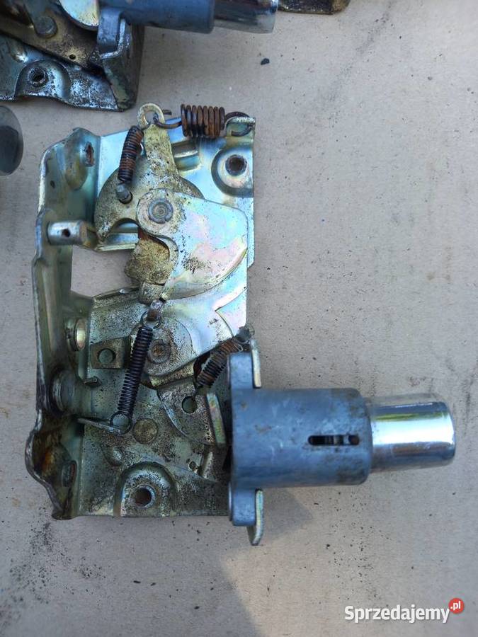 Zamek drzwi maski klapy Star Jelcz Autosan sprzedam