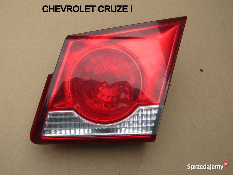 LAMPA TYLNA PRAWA W KLAPĘ BAGAŻNIKA CHEVROLET Lampy tylne łódzkie Mysłaków