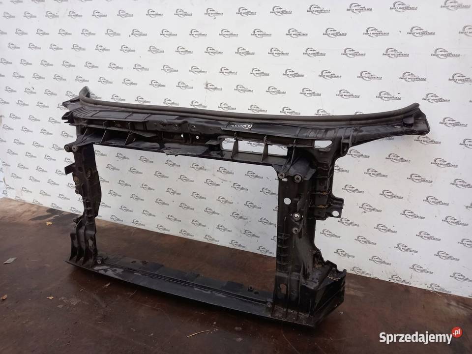 AUDI A3 II 8P7 LIFT 11r pas przedni wzmocnienie sprzedam