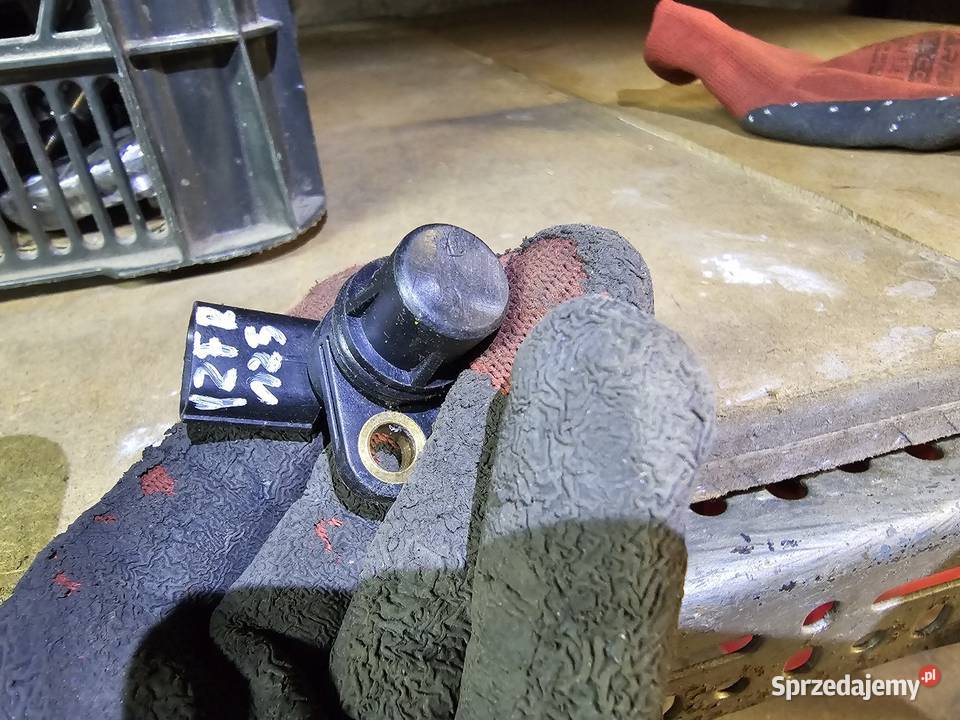 Yamaha YZF 125 r czujnik prędkości halla yzf125r Jelenia Góra sprzedam