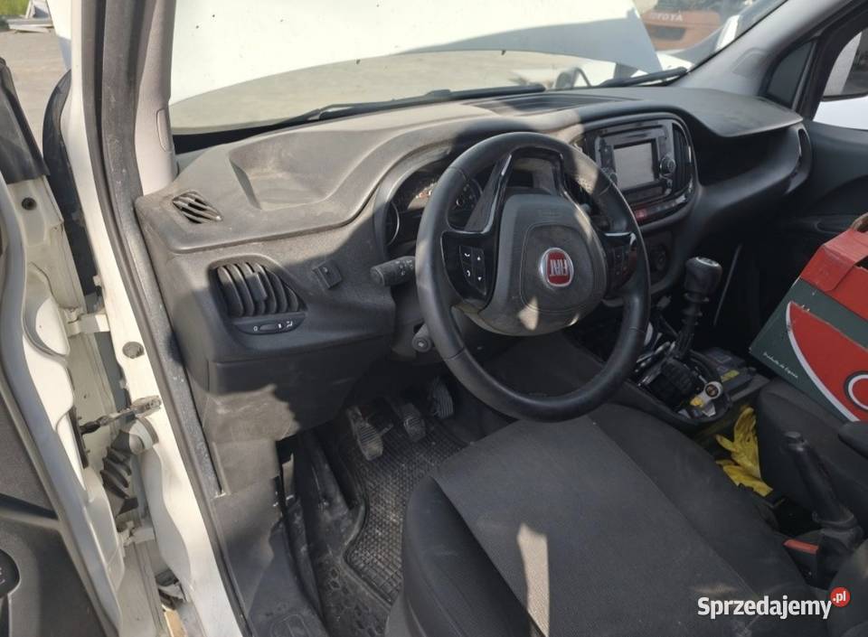 Deska rozdzielcza Fiat Doblo 2020r dostawcze małopolskie Trzebinia