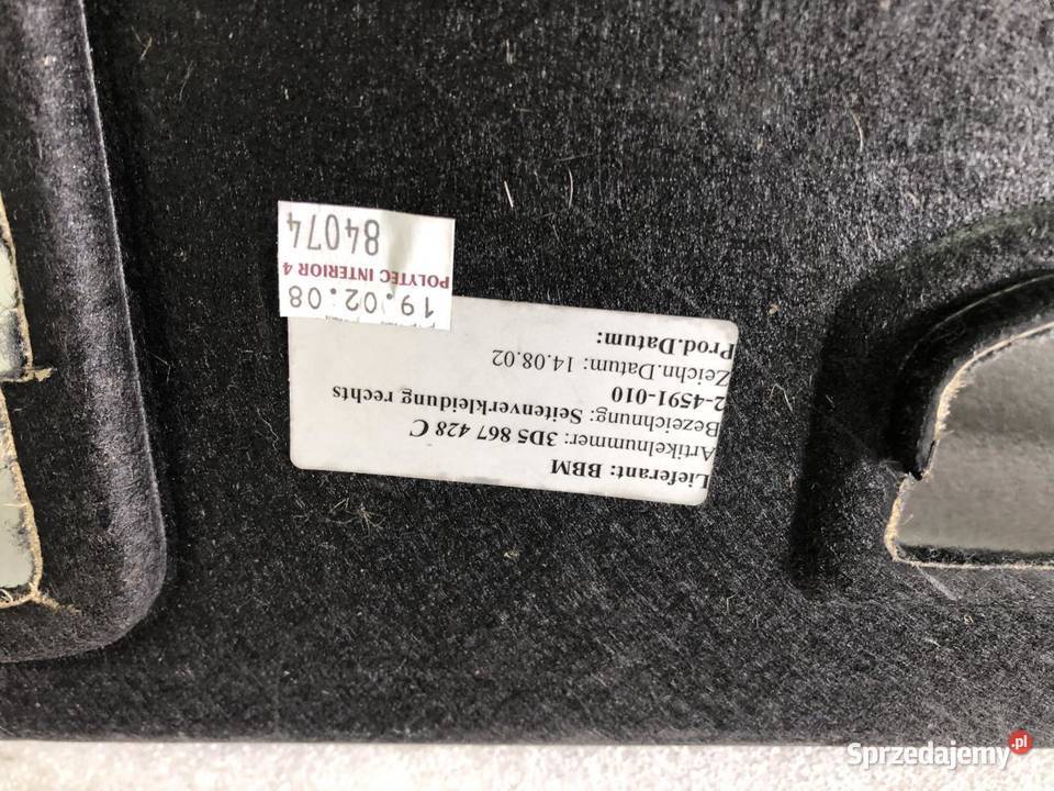 BOCZEK BAGAŻNIKA PRAWY 3D5867428C VW PHAETON sprzedam