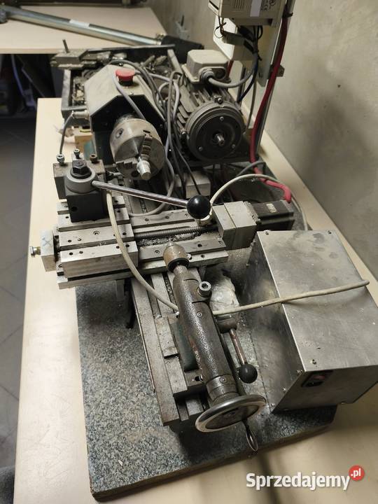 Tokarka tos mn 80 CNC Zgorzelec