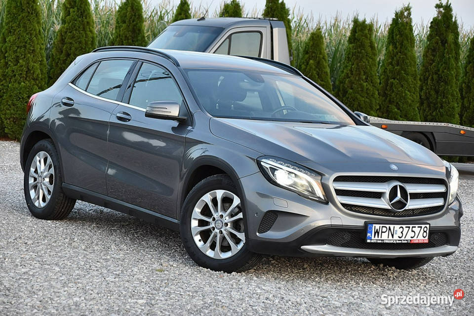 Mercedes GLA 180 PółSkóra Navi Xenon Led elektrochrom. lusterko wst. Nowe Kucice