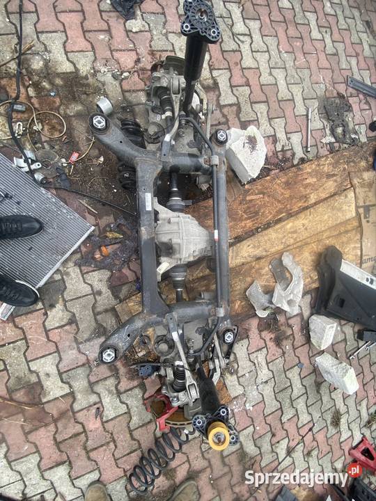 Alfa Romeo Giulia qv 4x4 ćwiartka lewy próg Opole