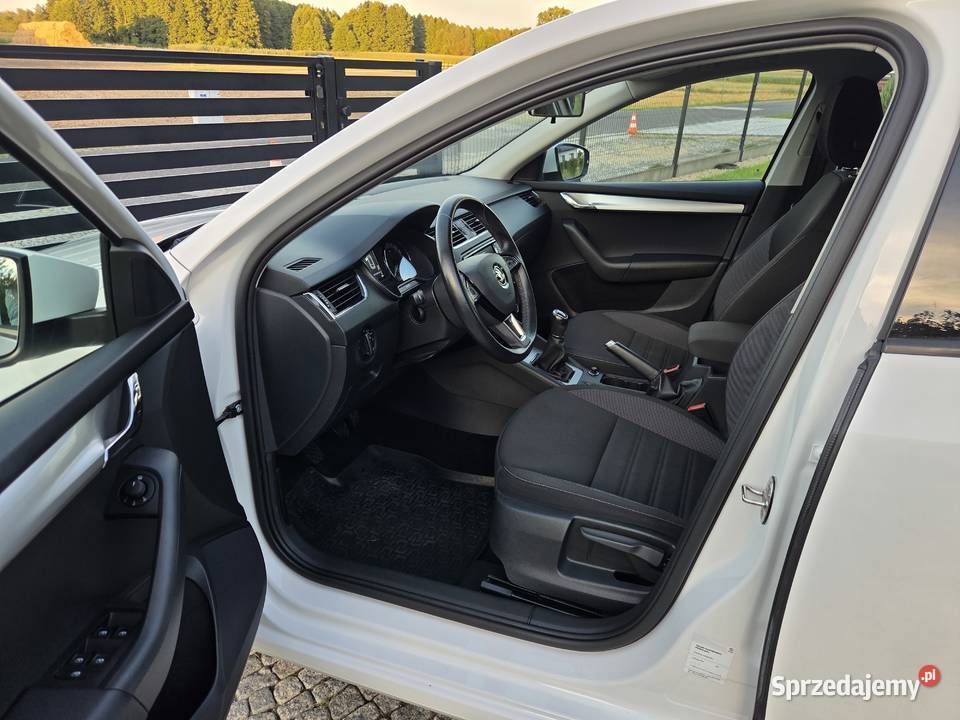 SKODA OCTAVIA III LIFT AMBITION SalonPL 1WŁ 2020 kupiony w polskim salonie łódzkie Sieradz sprzedam