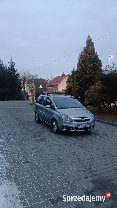 Opel Zafira 19cdti 150 7osob