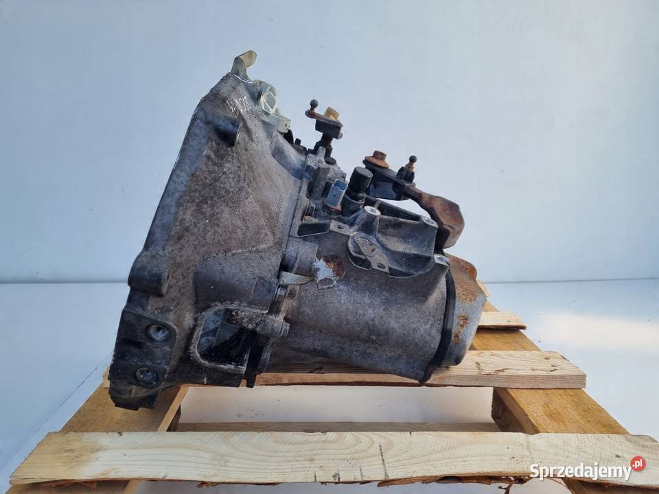 Peugeot 207 14 VTI SKRZYNIA BIEGÓW manualna Skrzynie biegów manualne Janów