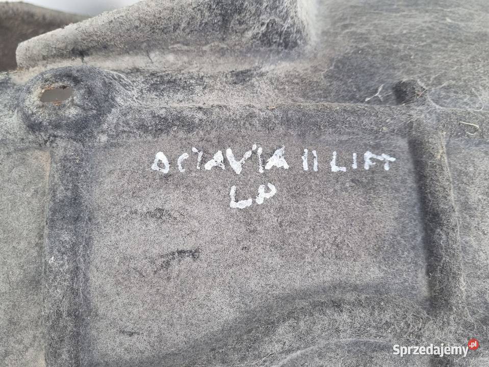 Skoda Octavia II LIFT PRZEDNIE NADKOLE LEWE lewy Rudka