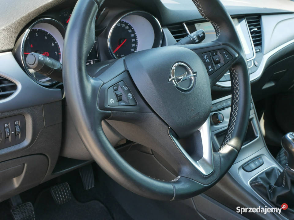 Opel Astra 10 Turbo 105 Eu6 Edition Kombi Sports nawigacja Goczałkowice-Zdrój sprzedam
