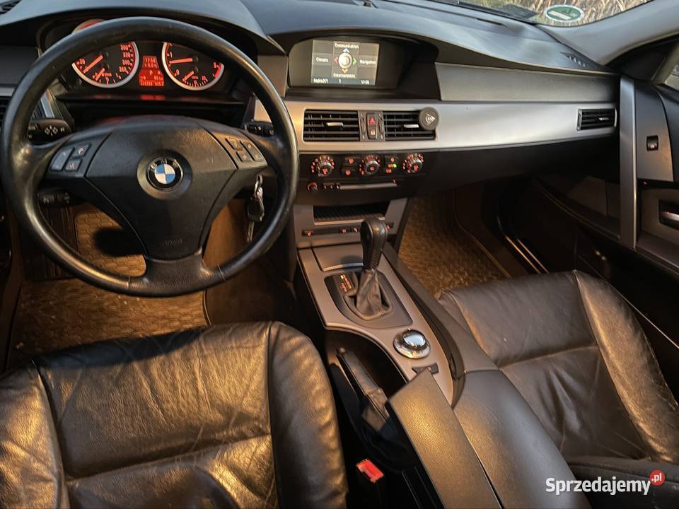 BMW E61 525d niebieski Węgiersk