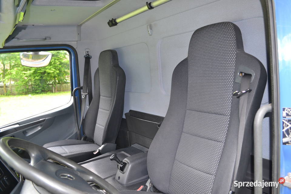 MercedesBenz ATEGO 1222 CHŁODNIA AGREGAT CARRIER manualna mazowieckie Radom