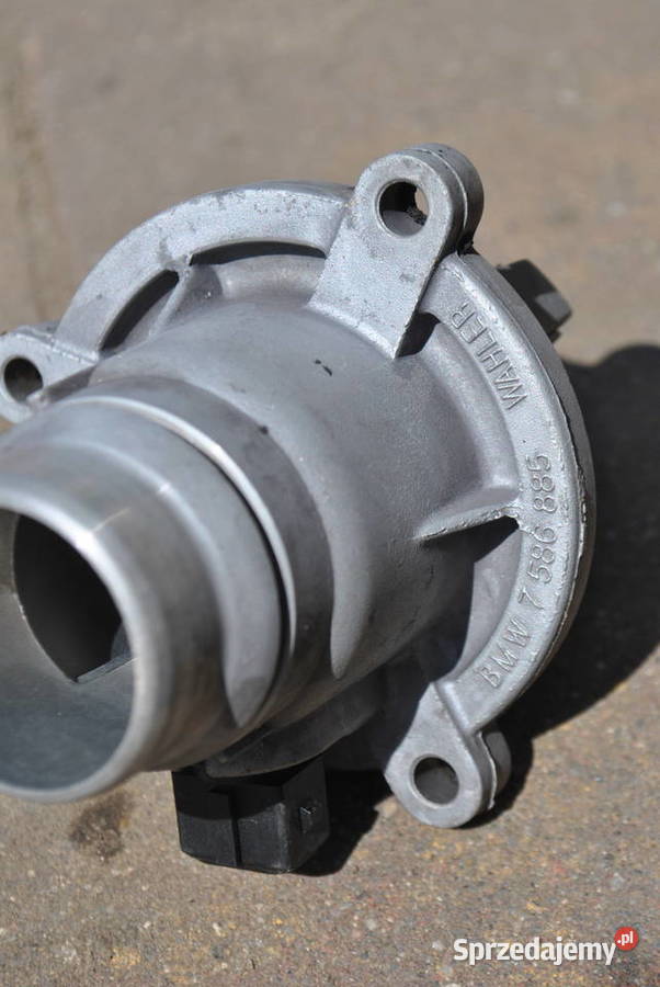Termostat oryginał BMW V8 N62 F80 M3 F01 F02 osobowe Poręba sprzedam
